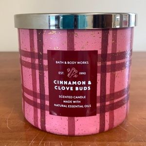 New Bath & Body Works Cinnamon & Clove Buds 3-Wick Candle